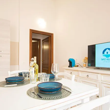 Residenza Aurora * Ла-Калетта