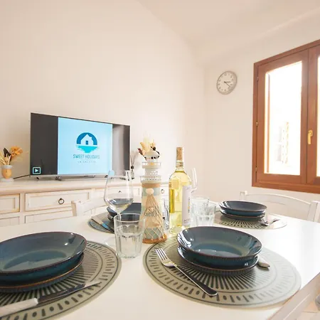 Апартаменты Residenza Aurora Ла-Калетта